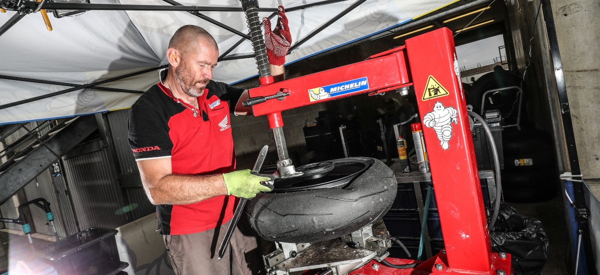 Roulage moto First On Track Roulage moto avec services